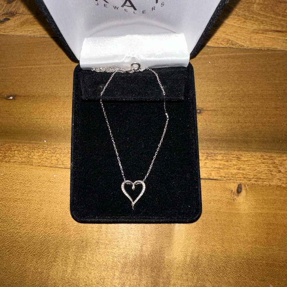 Diamond heart necklace